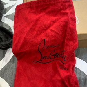 Christian Loubiton so kate 120 patent